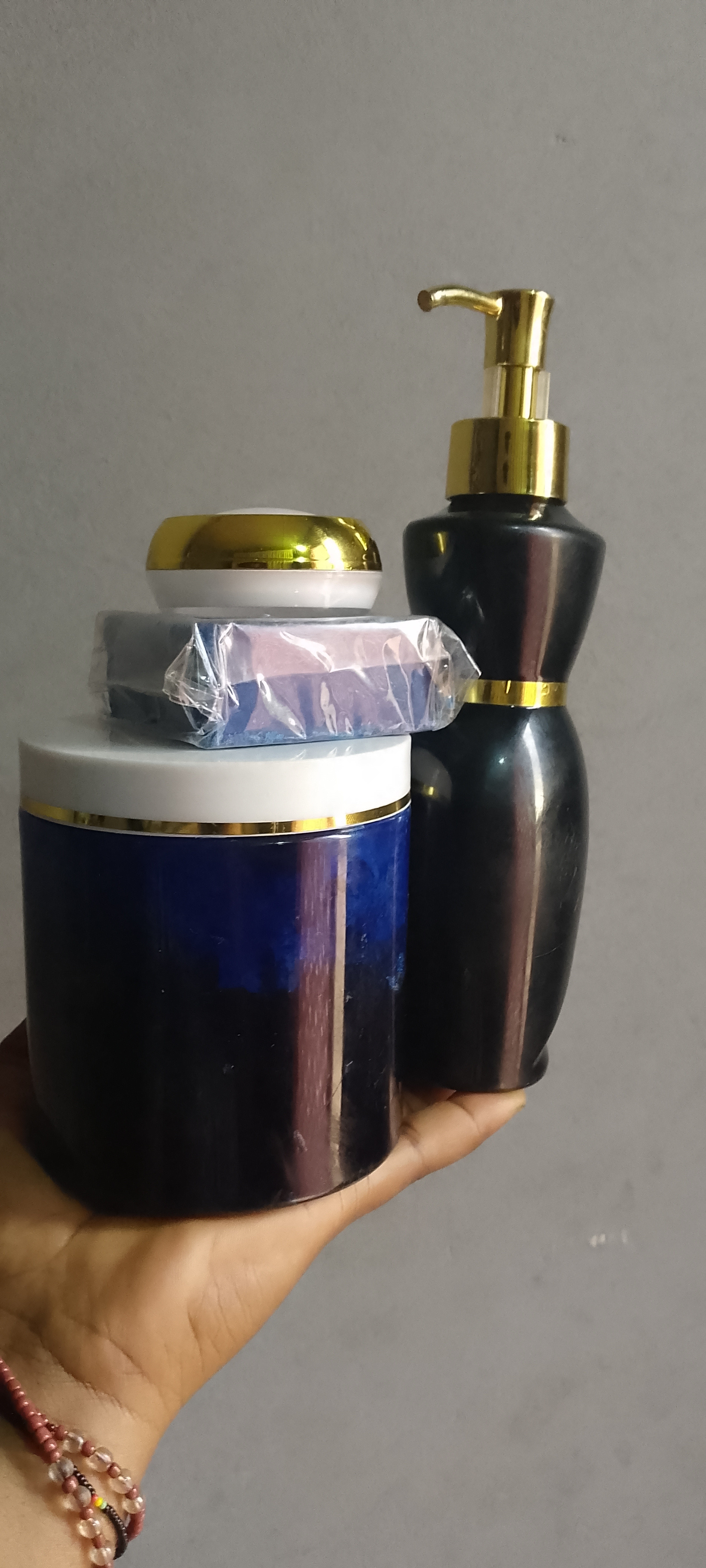 mini gamme  teint marron et bronzé